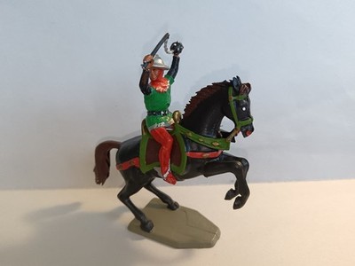 STARLUX Middle Ages (ref 6108) man of arms scourge