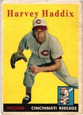 1958 Topps # 118 - HARVEY HADDIX - CINCINNATI REDLEGS
