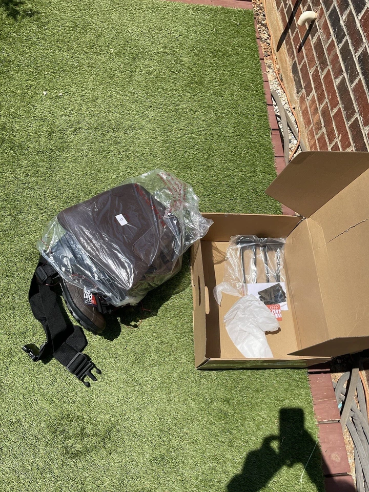 HISEA Men 6/WM 8 200G Insulated Camo Hunting Rubber Chest Wader Bootfoot Overall - Image 2 of 4