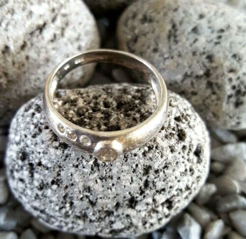 Ring Größe 56 weiße Steine tolles Muster elegant schick 925 Silber 2,62g CP3260 - Picture 1 of 2