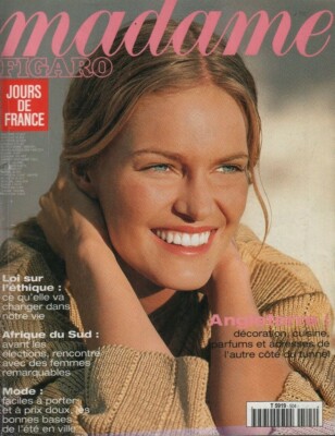 Madame Figaro French Fashion Magazine April 1994 Angleterre