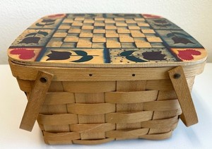 Vintage Vermont Country Folk Art Wooden Basket w Lid Tulips Hearts Americana