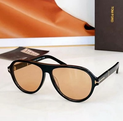 Tom Ford TF1080 Pilot Sunglasses Shiny Black/ Brown Unisex 59-13-145mm New