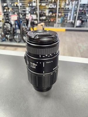 Sigma 70-300mm F4-5.6 DL Macro Kamera Objektiv für Nikon AF