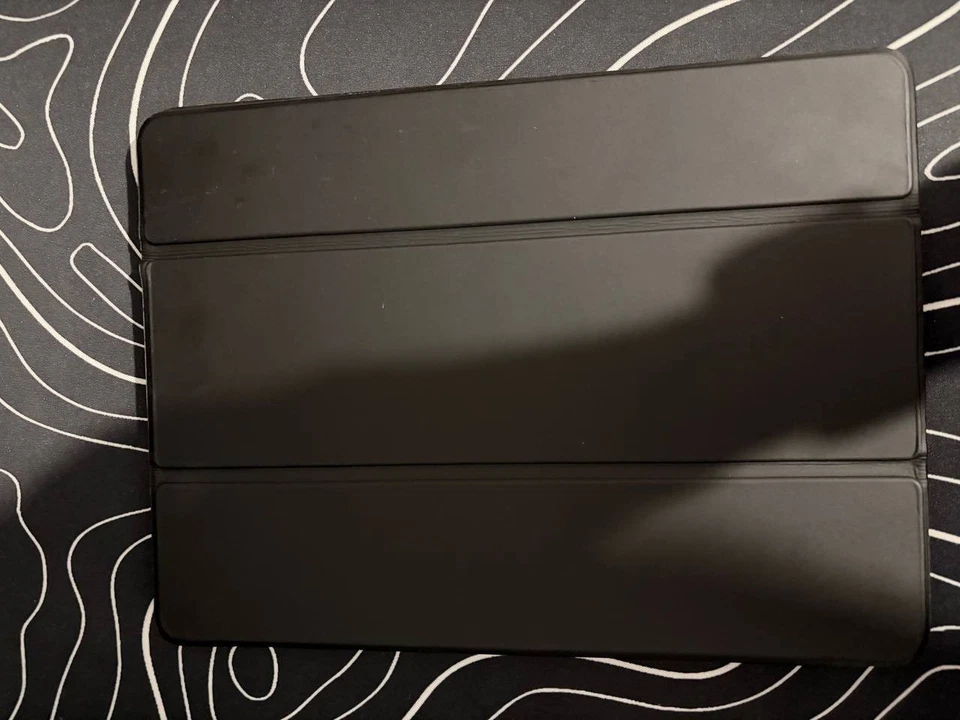 Apple iPad (8th generation) · 32GB · Cellular, Foto 3 von 4