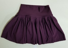 Alo Yoga Grand Slam Tennis Skirt Size XS Attached Shorts Pleated Purple