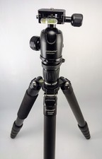 ProMaster XC528C Carbon fiber tripod  carry bag with shoulder strap