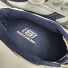 Foto 12 di 13