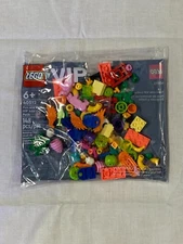 Lego Fun and Funky VIP Add On Pack 148 Pieces Polybag GWP 40512 New Sealed