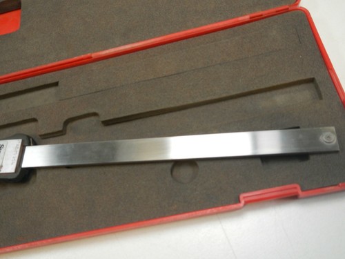 STARRETT 3753 - 8/200 Electronic Depth Gage - Picture 5 of 9