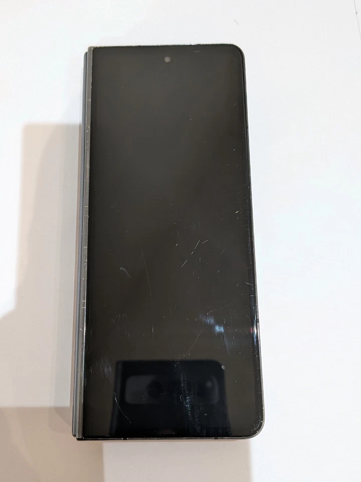 Samsung Galaxy Z Fold7 - 256GB, 512GB, 1TB - Black, Blue, Mint, Silver Excellent, photo 3 of 5