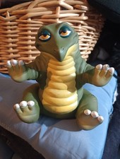 Marionnette à main dinosaure stégosaure stégosaure cabane à pizza vintage 1988 Land Before Time