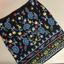 J McLaughlin Embroidered Pencil Skirt Black Blue Floral Back Zipper Women Size 8