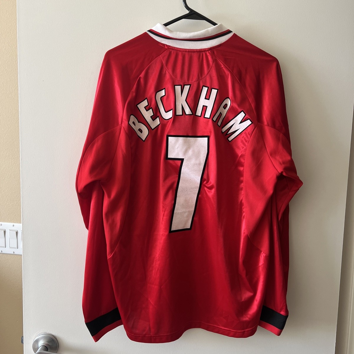 Manchester United Beckham #7 Soccer Jersey Red 1999 UEFA Champions