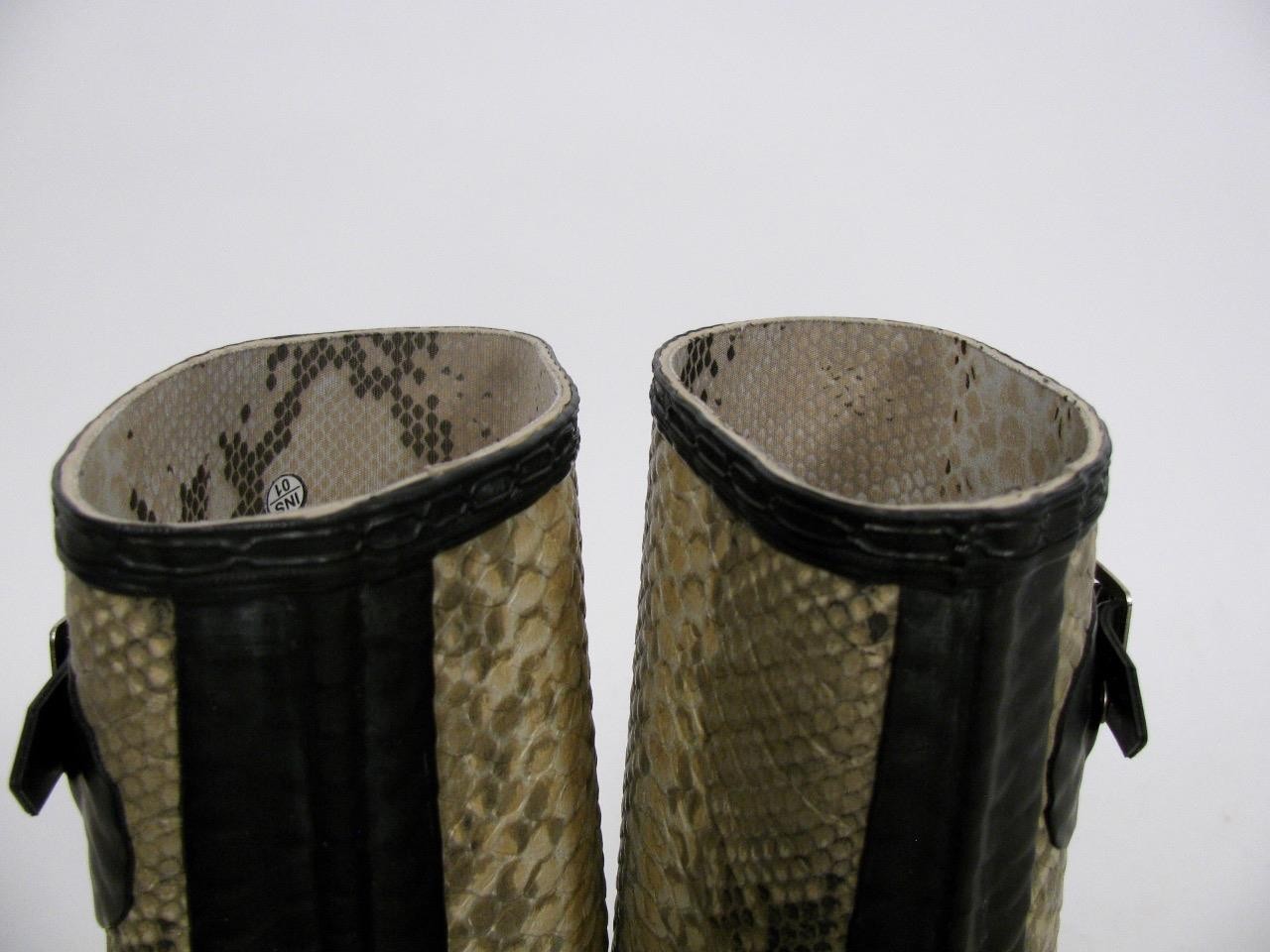 HUNTER CARNABY SNAKE PYTHON PRINT RAIN BOOTS RARE… - image 9