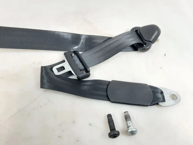 Jeep TJ Wrangler Passenger Rear Seat Belt Retractor 2003 2004 2005 2006 74464 Foto 3 de 4