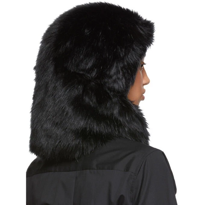 Cappuccio in pelliccia sintetica Sacai nero nuovo senza etichette al dettaglio $450