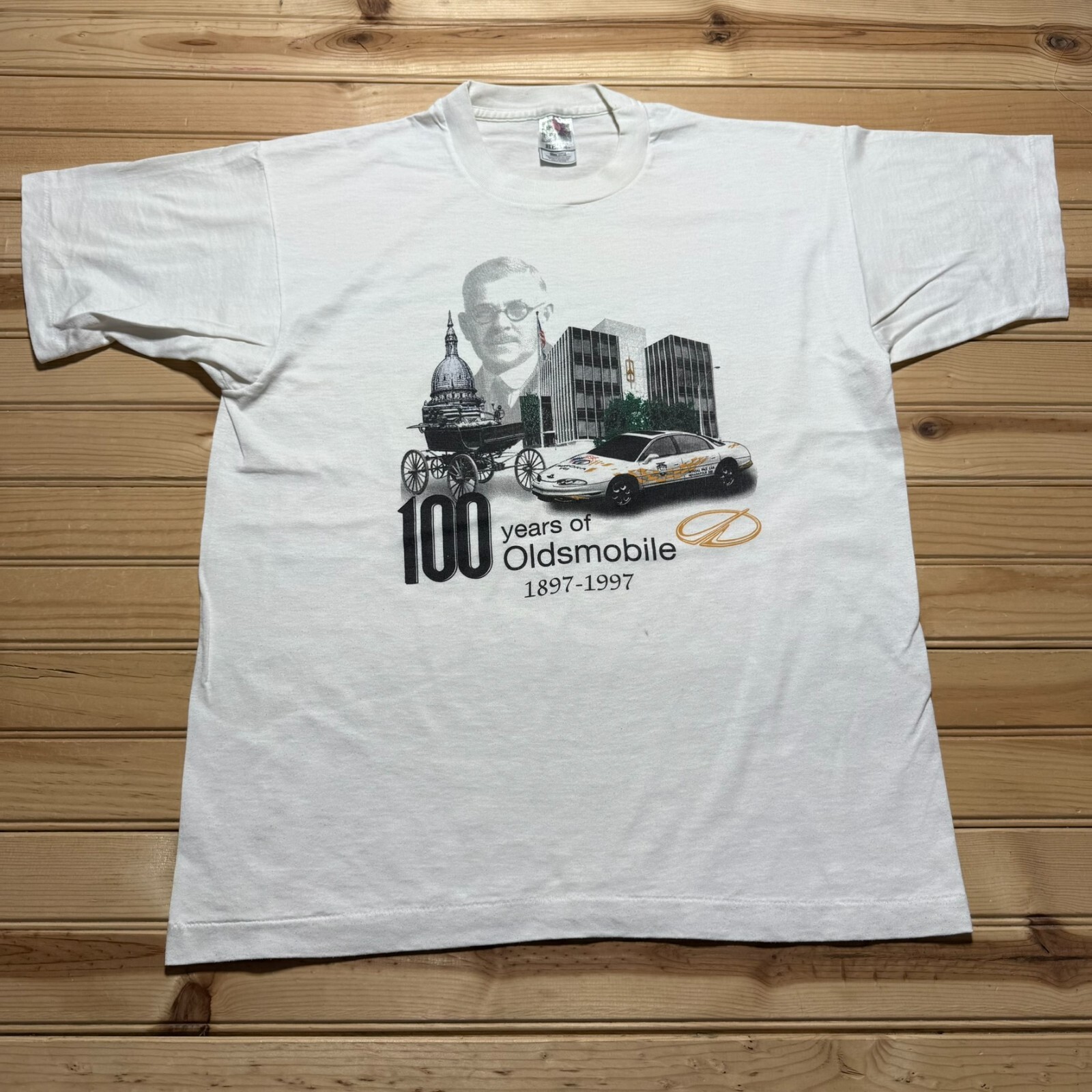 Vintage 90s Oldsmobile 100 Years Michigan General Motors Graphic Shirt - Large