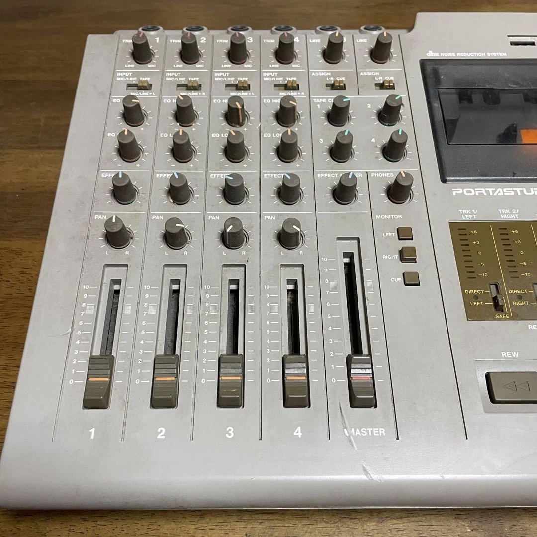 TASCAM 424 Portastudio cassette