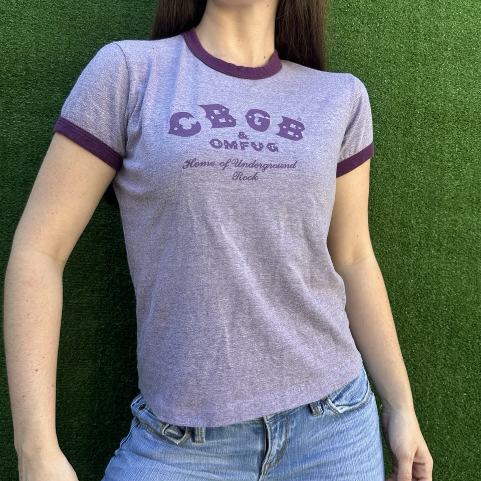 Camiseta de Colección Años 90 CBGB y OMFUG NYC Club Camiseta Ajustada Timbre Talla L Púrpura EE. UU. Foto 3 de 4