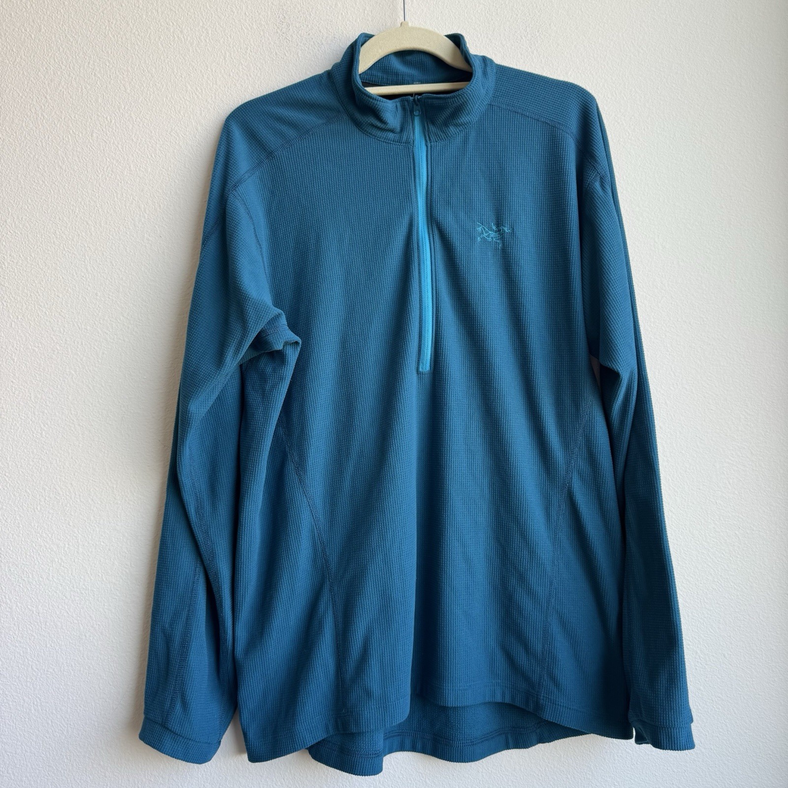 Arc'teryx Arcteryx Delta LT Zip Mens Large Blue Pull Over 1/4 Zip Long Sleeve