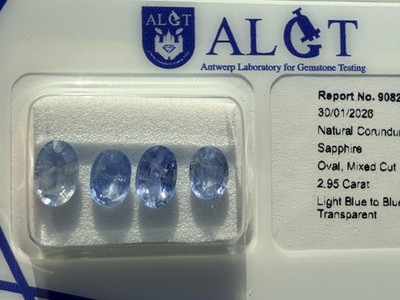 4 Blue Sapphire - 2,95 Carat - Sri Lanka -original ALGT Report and sealed