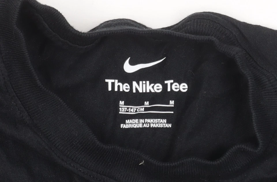 Nike Boys Black Liverpool FC Short Sleeve T-Shirt Size M 137-147cm - Image 4 of 4