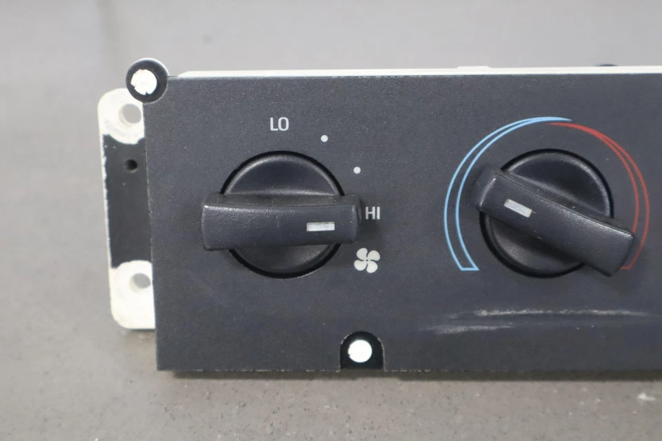 90-93 Ford Mustang Manual Temperature Climate Control W/Factory AC - Image 3 of 4