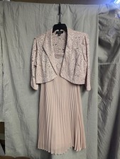 Mother of the Bride or Groom Dress pale pink lace and soarkle jacket sz18