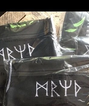 Paquete de 10 mascarillas faciales originales nuevas con etiquetas runa hechizo cuello polaina diadema pasamontañas Foto 2 de 4