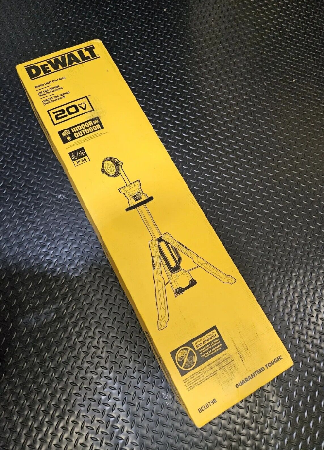 DeWalt DCL079B Jobsite Work Lamp Standing Cordless Adjustable LED