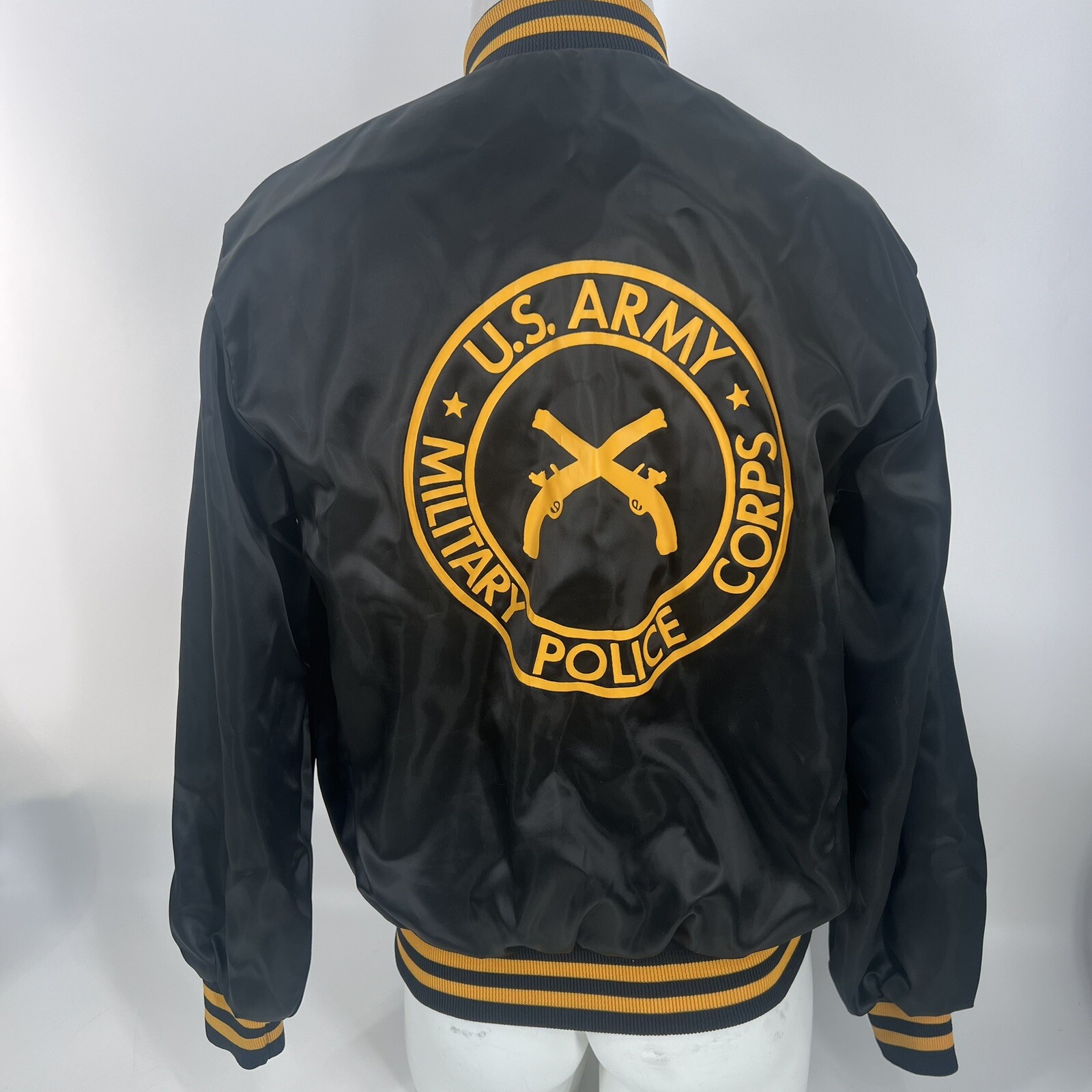 Vintage US Army Bomber Jacket 1980s Artex Men’s Mediu… Gem