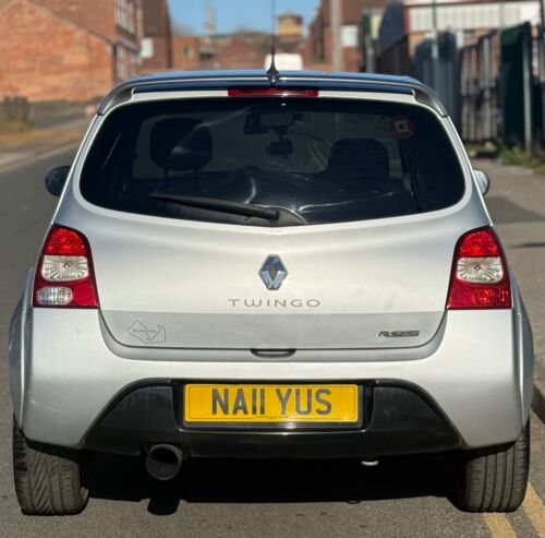 2011 RENAULT TWINGO 1.6 VVT Renaultsport 133 3dr - Picture 6 of 8