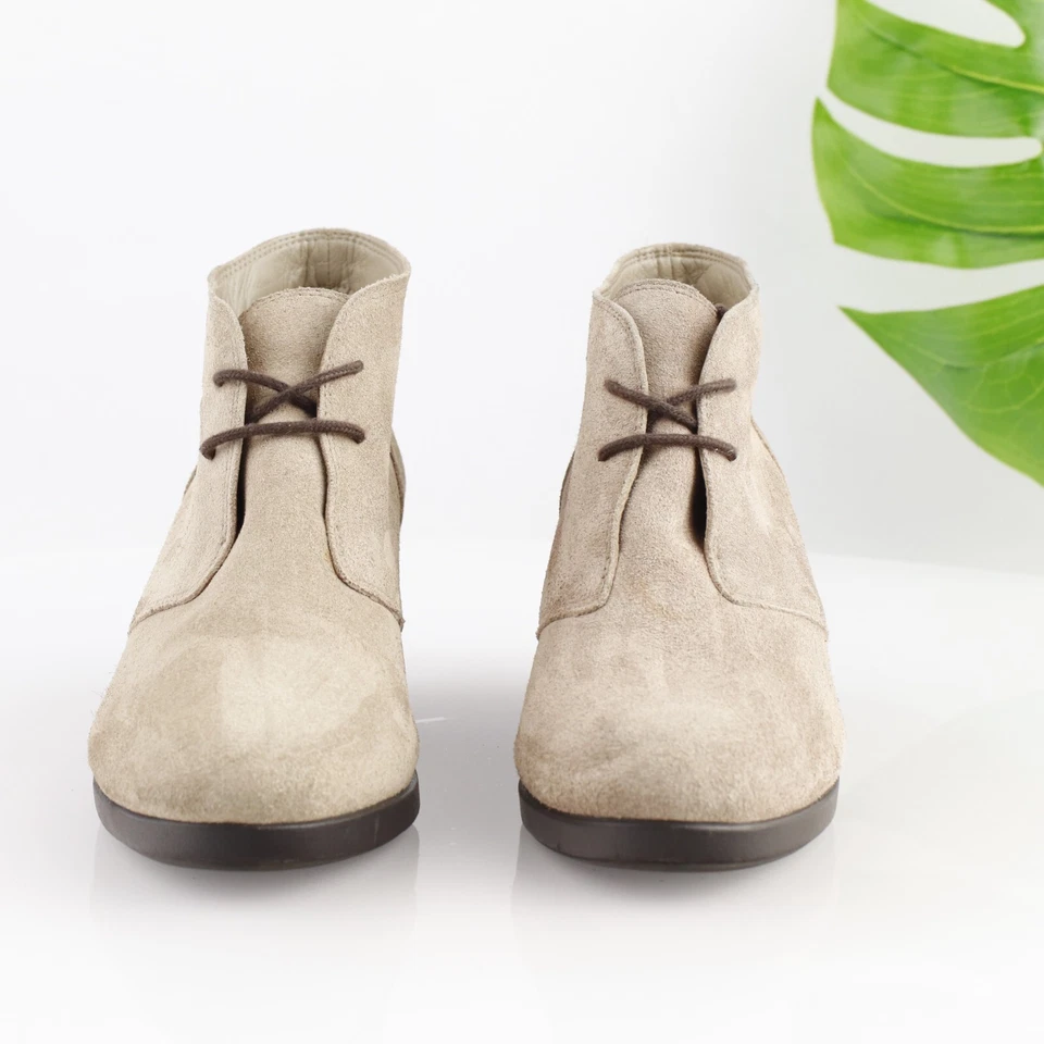 CROCS Mujer Bota Leigh Talla 8.5 Beige Tostado Gamuza Con Cordones Tacón de Cuña Botín Zapato Foto 2 de 4