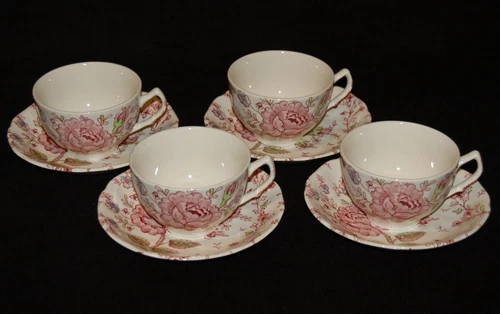 VINTAGE Johnson Brothers Rose Chintz Pink 4 Cups 4 Saucers Made in England