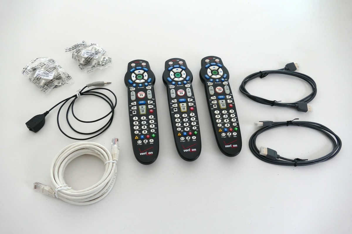 Verizon FIOS Cable Bundle of Cables, Remotes, IR Extender