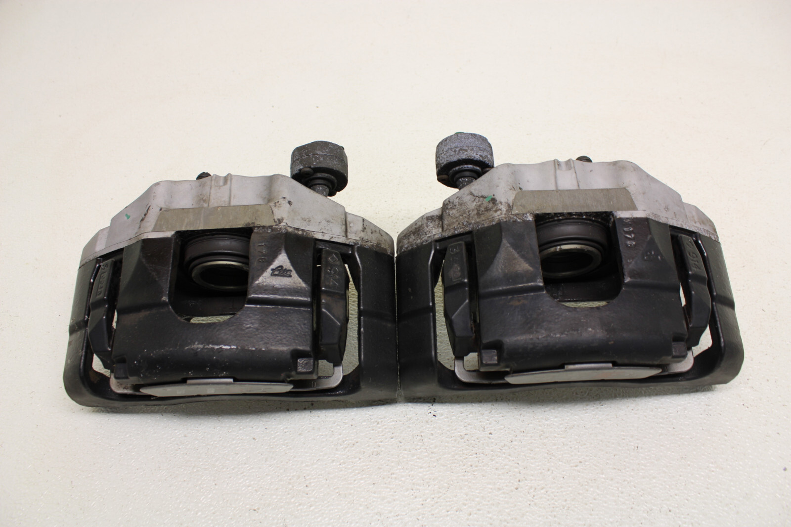 MK2 Audi TTS 345mm Front Brake Calipers Brakes MK5 VW R32 MK6 Golf R