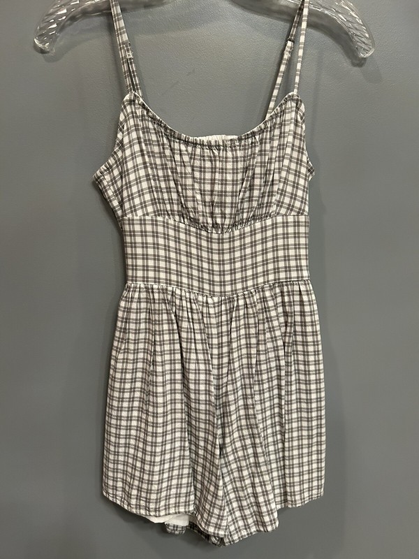 Women’s Hollister Plaid Open Back Romper, Size XS, Worn One Time