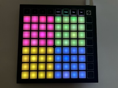 Novation Launchpad Mini MK3 / * Comes with Decksaver Case