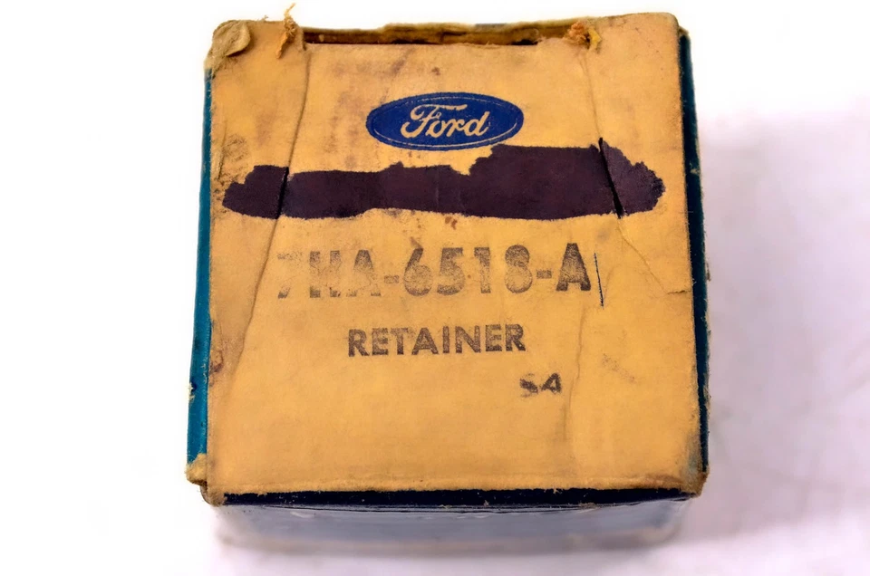 New OEM Ford 7HA-6518-A Retainer Qty 18 NOS - Image 3 of 3
