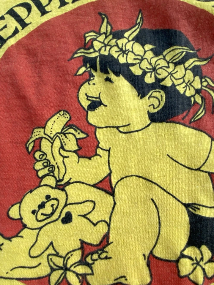 Camiseta amarilla vintage Stepping Stones Family Day Care Home Hilo Hawaii ver fotos Foto 3 de 4