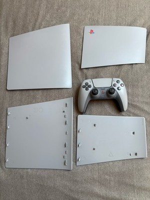 PlayStation Original 30th Anniversary Controller/ Cover