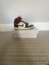 Air Jordan 1 Mid Red White And Black