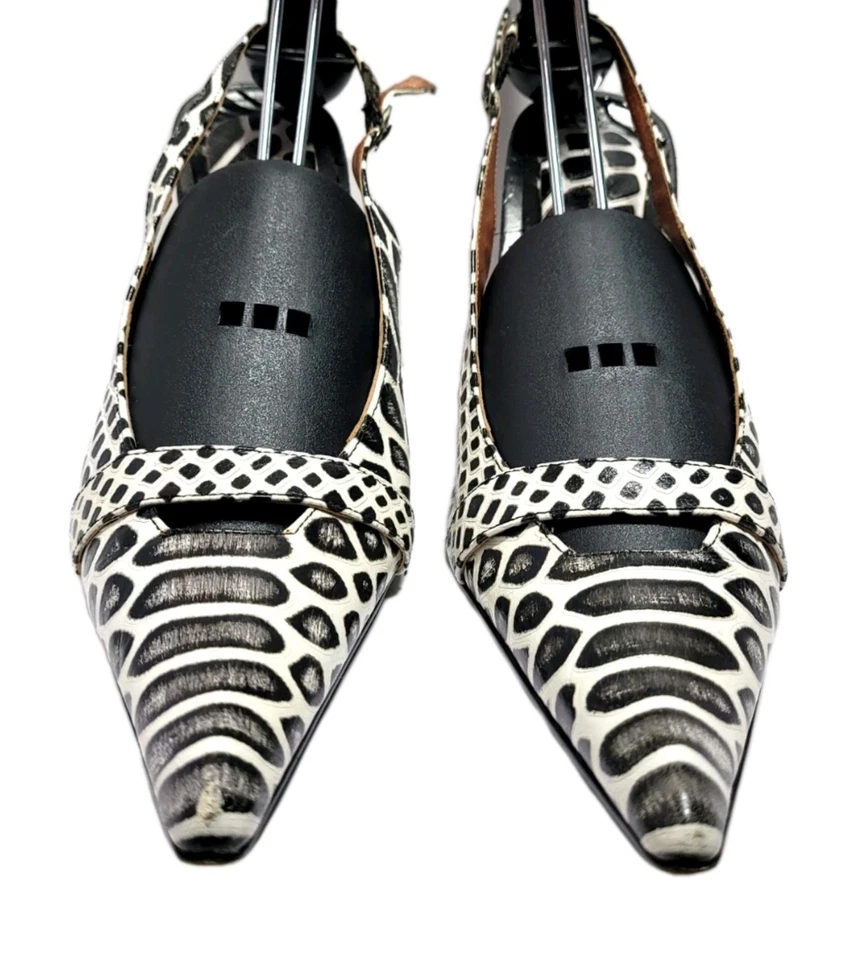 Tacones altos Bronx con joyas punta de aguja punta estampado animal talla 36 Foto 4 de 4