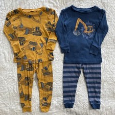 Lot of 2 - Carter's Infant 2 Pc. Pajama Sets 4 pc. , 18 Months - Big Machines
