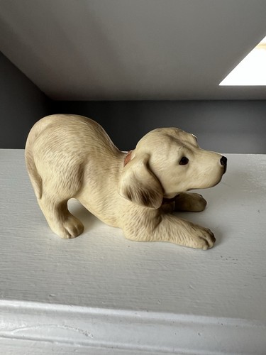 Linda estatuilla de laboratorio amarilla juguetona Homco de colección cachorro perro porcelana #1408 decoración - Imagen 2 de 9
