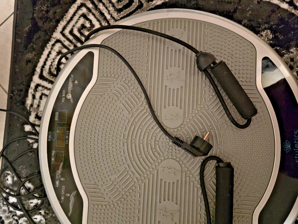 Fitness Vibrations/Slim 2017 HSE mit DVD gebraucht n. Selbstabholer - Bild 3 von 4