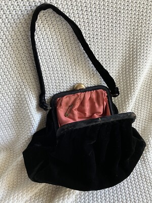 1940-1950's Vintage Black Crushed Velvet Velour HANDBAG PURSE Lift