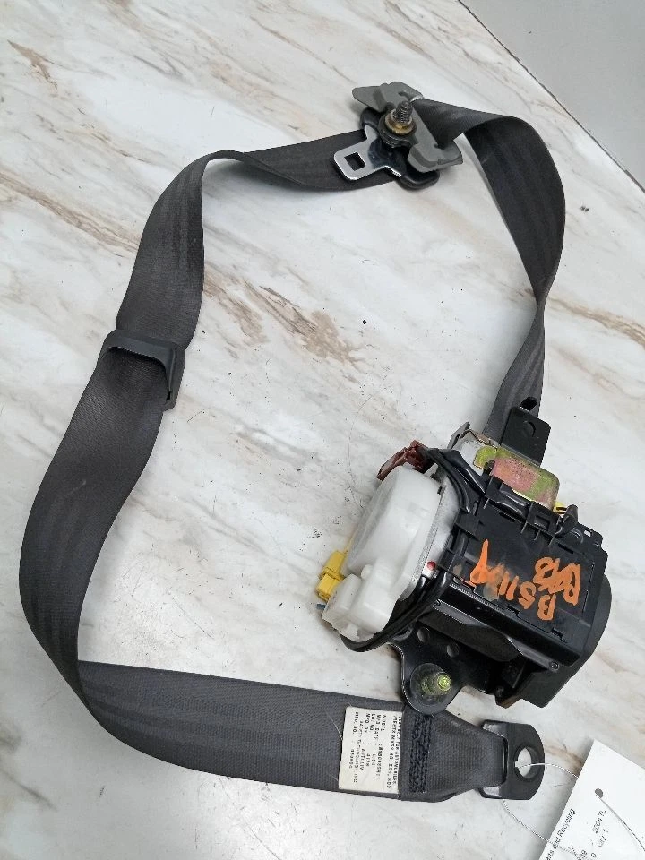 Used Front Right Seat Belt Front fits: 2004 Acura Tl bucket seat passenger retra Foto 3 de 4