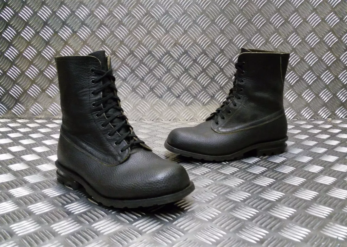 Swedish 2025 m90 boots